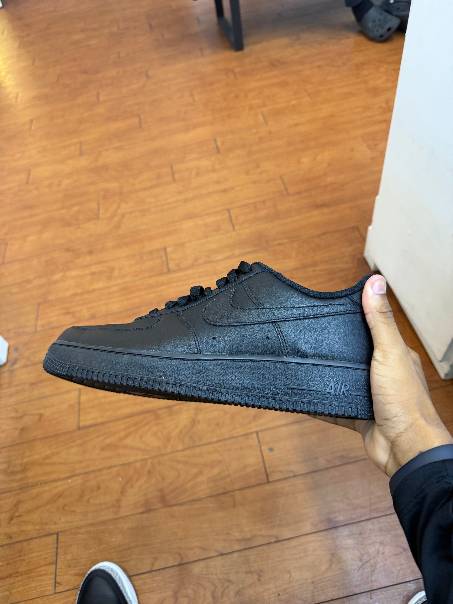 Air Force 1 Low Black (Used)