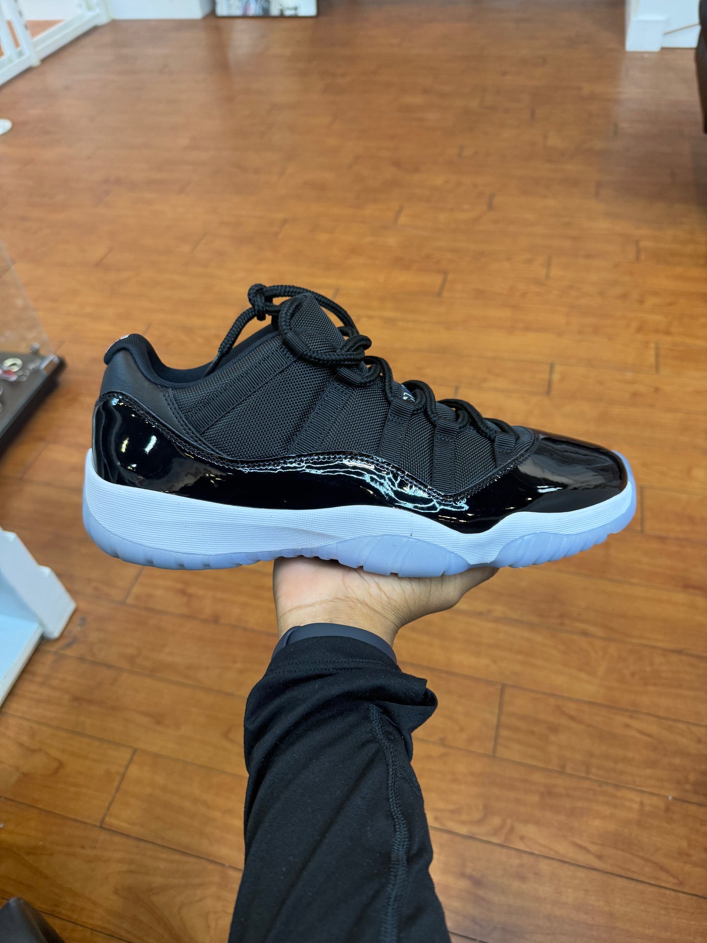 Jordan 11 Low Space Jam (Used)