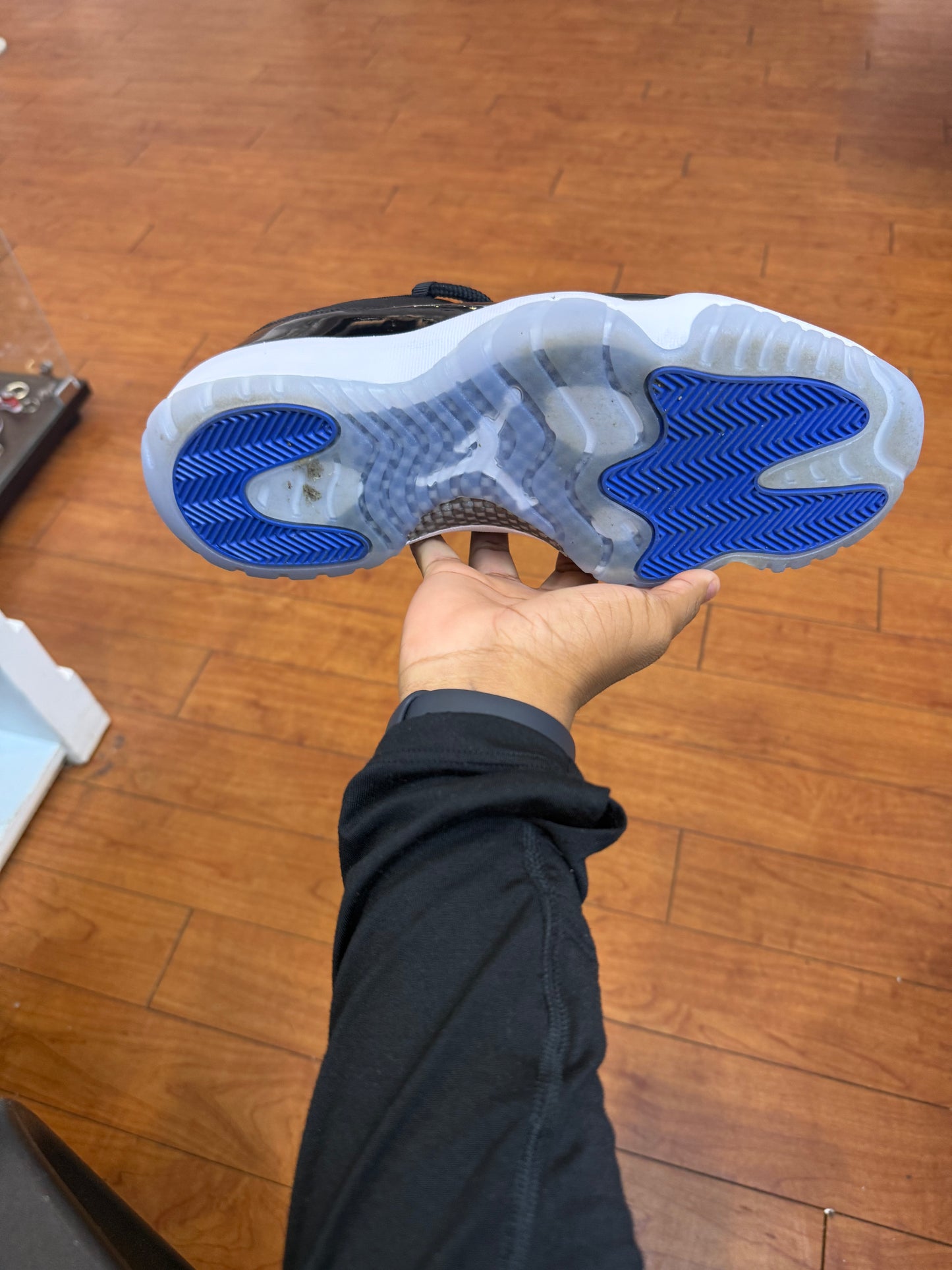 Jordan 11 Low Space Jam (Used)
