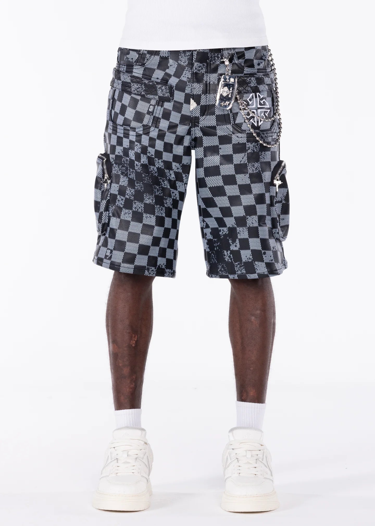 Guapi Obsidian Black Checkerboard
Leather Short